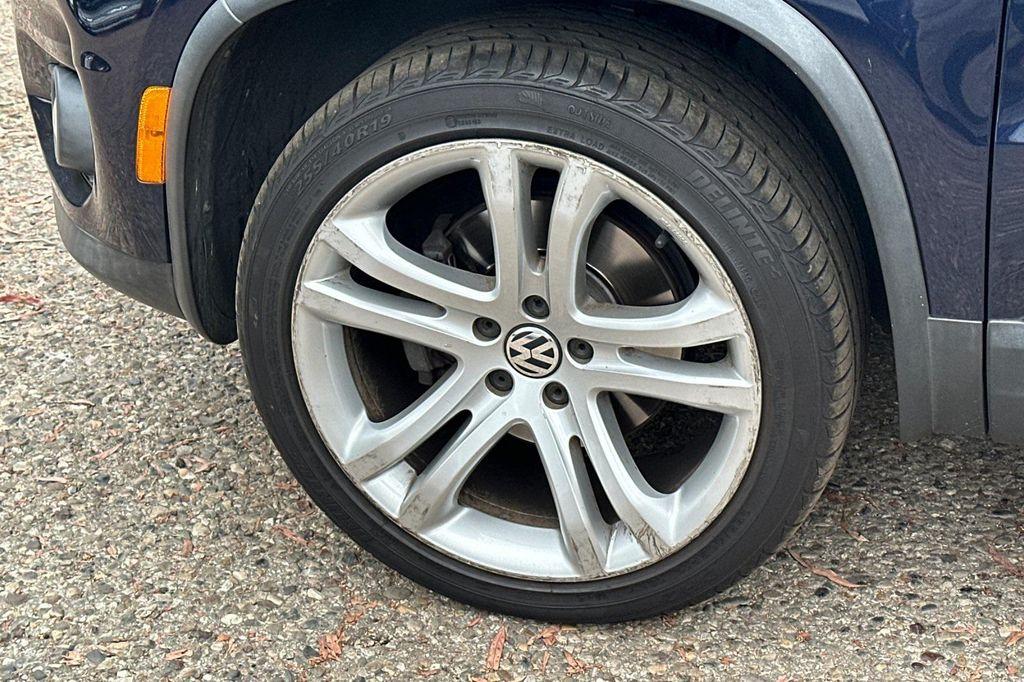 used 2013 Volkswagen Tiguan car