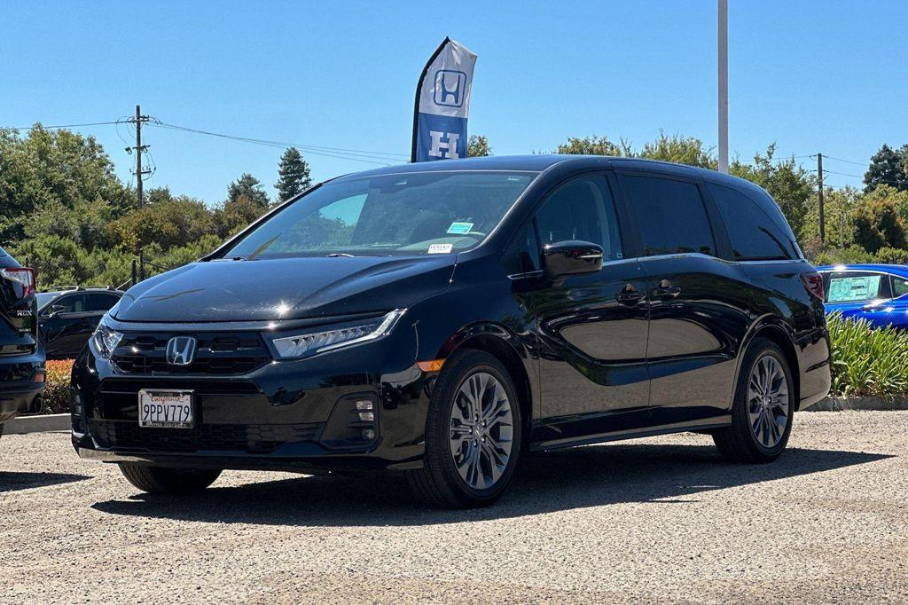 used 2025 Honda Odyssey car, priced at $44,971