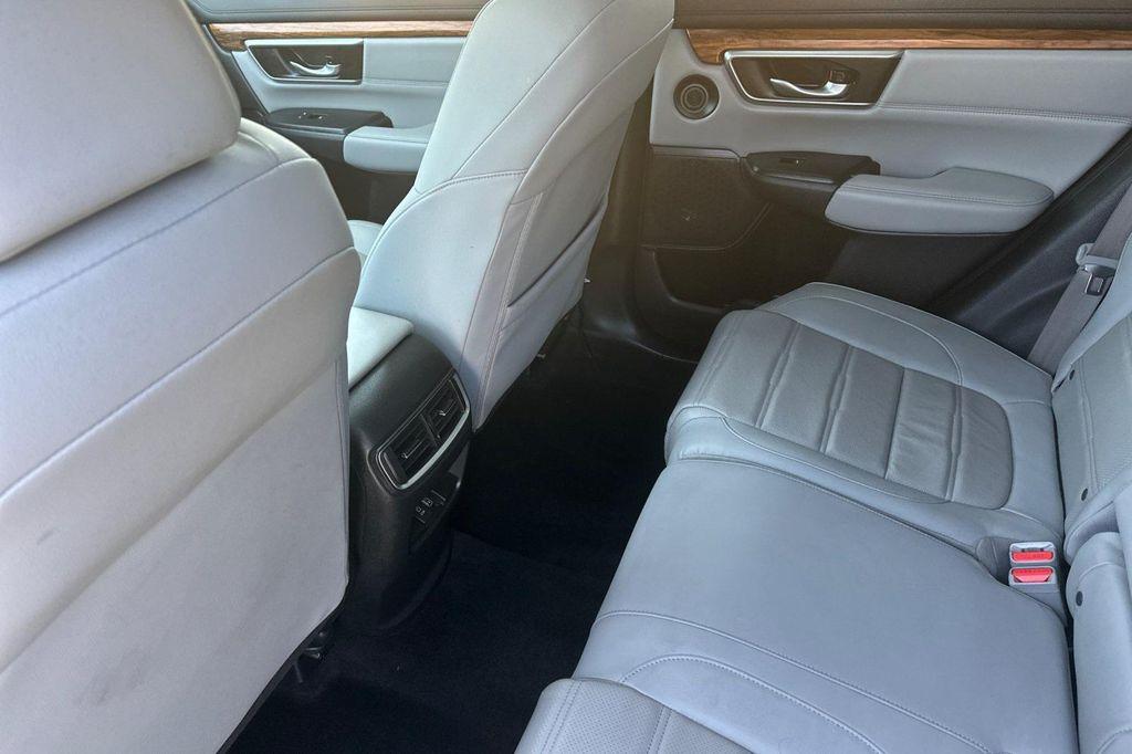 used 2021 Honda CR-V car, priced at $30,892