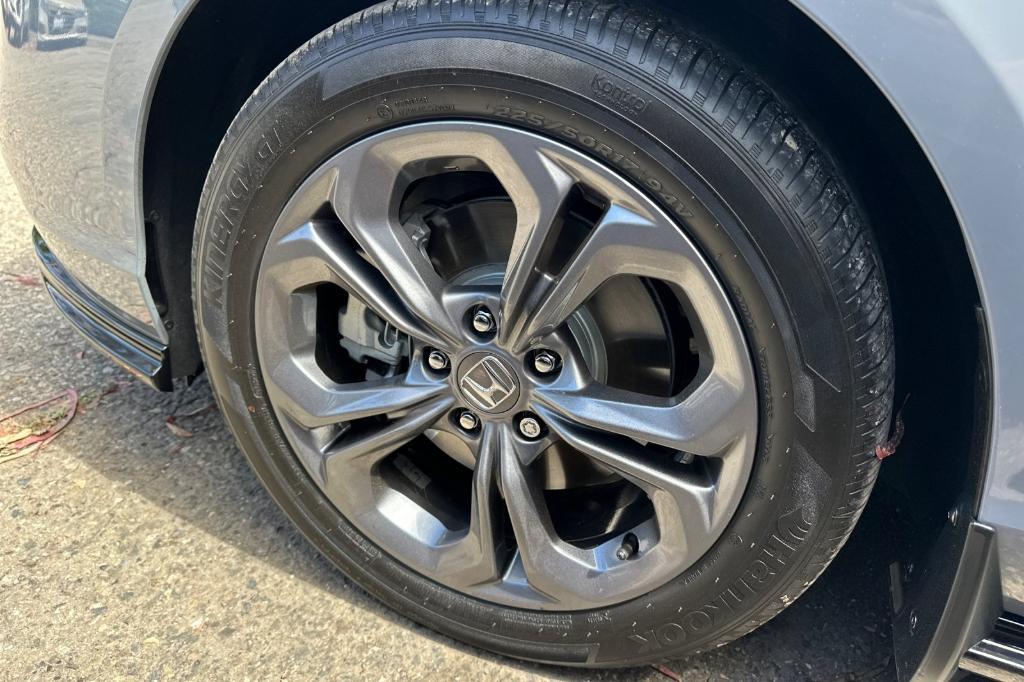 used 2024 Honda Accord Hybrid car, priced at $29,995