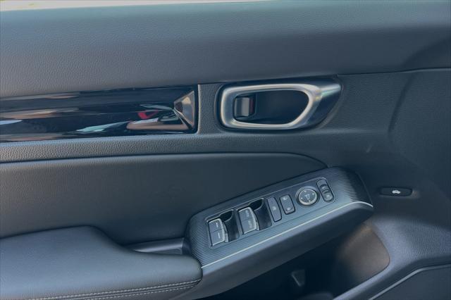 new 2025 Honda Civic Hybrid car, priced at $33,100