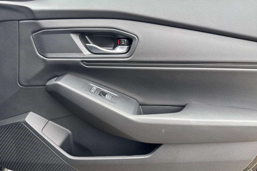 new 2025 Honda Accord car, priced at $31,755