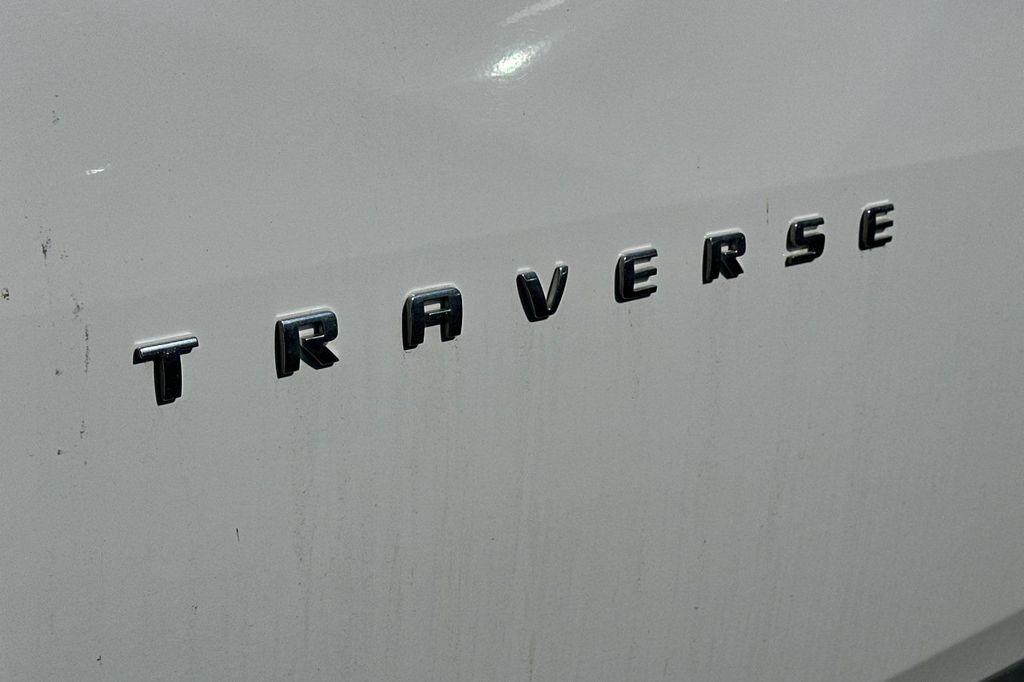 used 2018 Chevrolet Traverse car, priced at $16,960