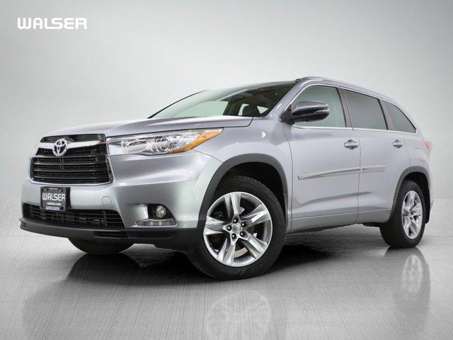 used 2015 Toyota Highlander car, priced at $21,399