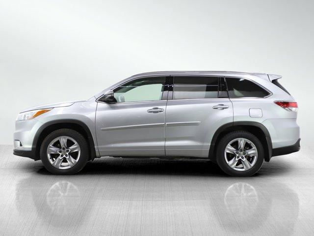 used 2015 Toyota Highlander car, priced at $21,399