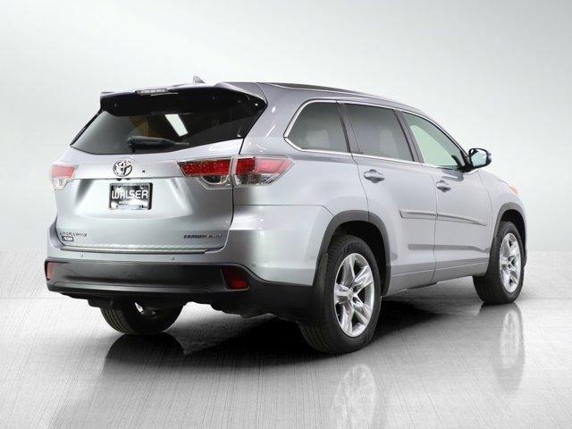 used 2015 Toyota Highlander car, priced at $21,399