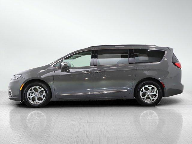 used 2022 Chrysler Pacifica car, priced at $27,998