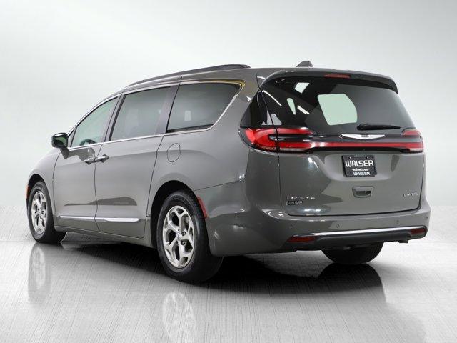 used 2022 Chrysler Pacifica car, priced at $27,998