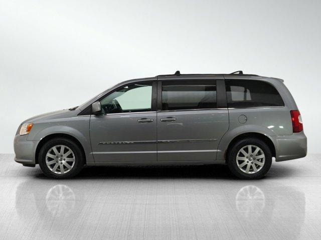 used 2014 Chrysler Town & Country car, priced at $8,599