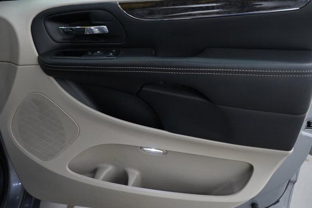 used 2014 Chrysler Town & Country car, priced at $8,599