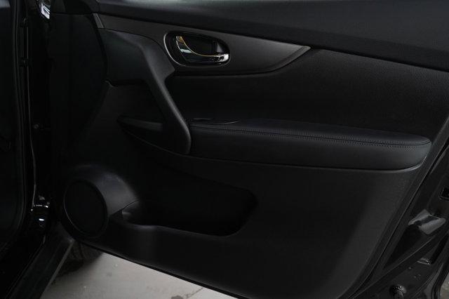 used 2016 Nissan Rogue car, priced at $12,998