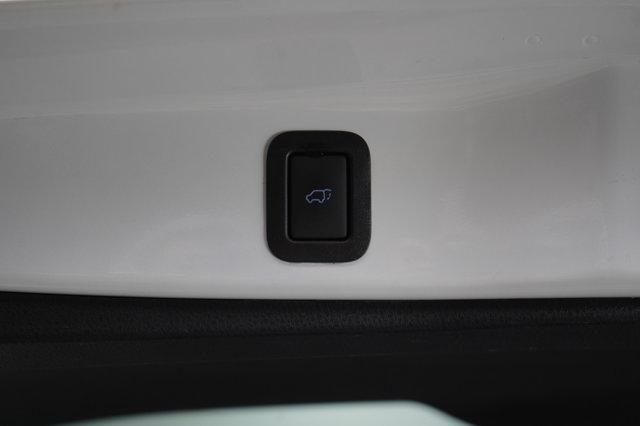 used 2019 Toyota Highlander car, priced at $29,998