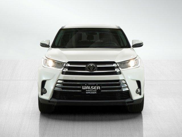 used 2019 Toyota Highlander car, priced at $29,998