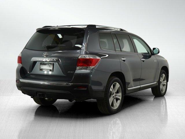 used 2013 Toyota Highlander car, priced at $15,699