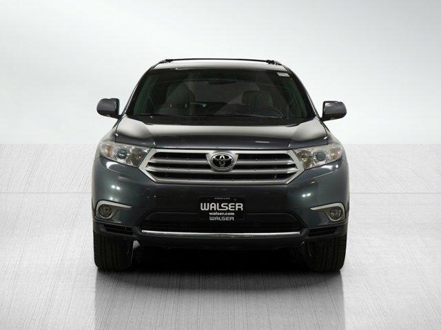 used 2013 Toyota Highlander car, priced at $15,699