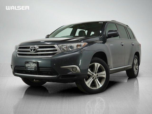 used 2013 Toyota Highlander car, priced at $15,998