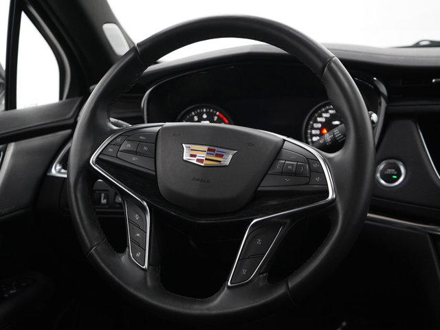 used 2022 Cadillac XT5 car, priced at $36,998