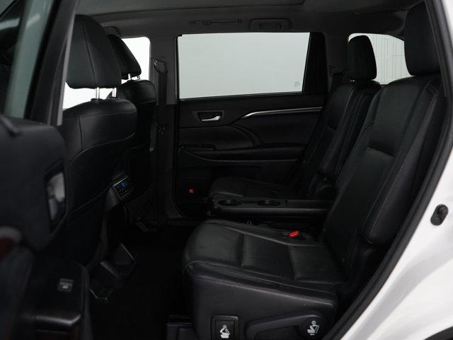 used 2015 Toyota Highlander car, priced at $19,499