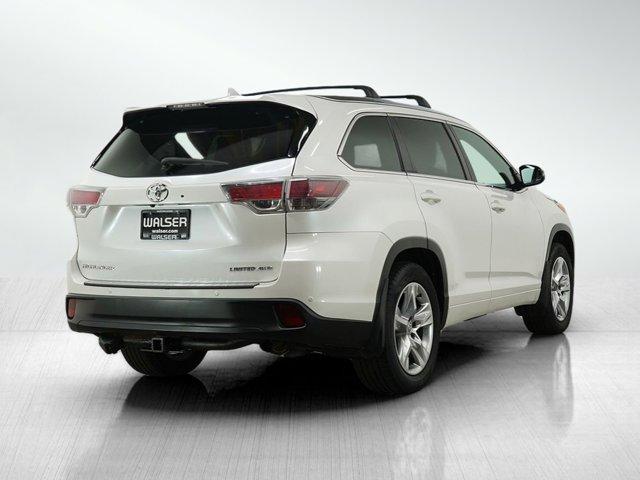 used 2015 Toyota Highlander car, priced at $19,499