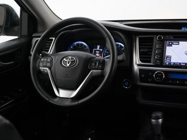 used 2015 Toyota Highlander car, priced at $19,499