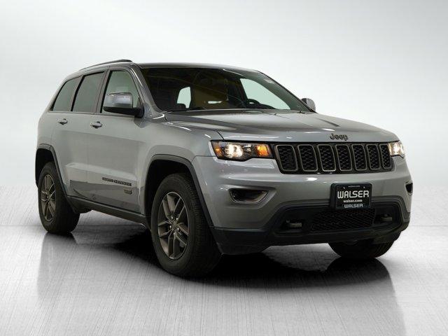 used 2016 Jeep Grand Cherokee car, priced at $17,998