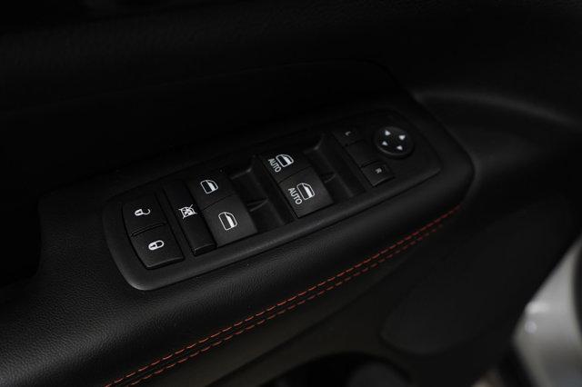 used 2016 Jeep Grand Cherokee car, priced at $17,998
