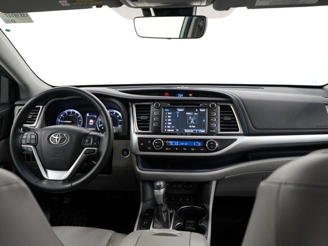 used 2018 Toyota Highlander car, priced at $24,998