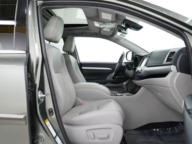 used 2018 Toyota Highlander car, priced at $24,998