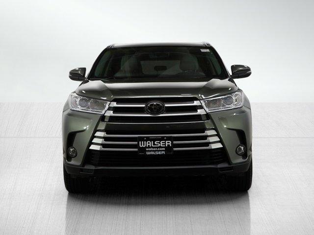 used 2018 Toyota Highlander car, priced at $24,998