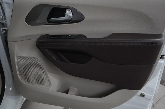 used 2018 Chrysler Pacifica car, priced at $13,998