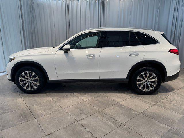 new 2025 Mercedes-Benz GLC 300 car, priced at $55,955