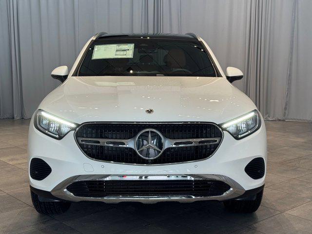 new 2025 Mercedes-Benz GLC 300 car, priced at $55,955
