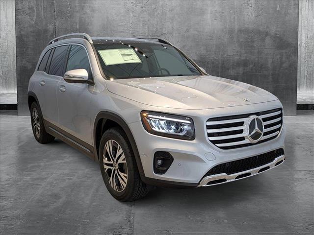 new 2025 Mercedes-Benz GLB 250 car, priced at $55,425