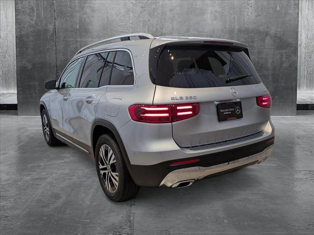 new 2025 Mercedes-Benz GLB 250 car, priced at $55,425