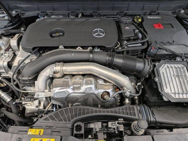 new 2025 Mercedes-Benz GLB 250 car, priced at $54,105
