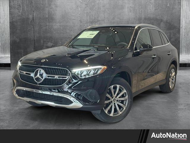 new 2025 Mercedes-Benz GLC 300 car, priced at $56,015