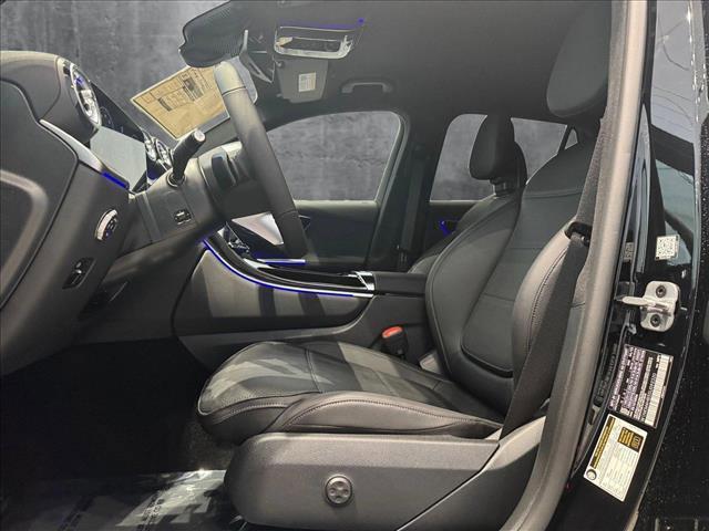 new 2025 Mercedes-Benz GLC 300 car, priced at $56,015