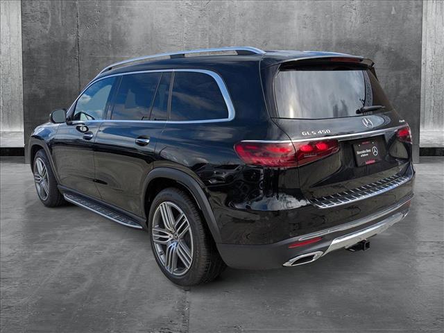 new 2025 Mercedes-Benz GLS 450 car, priced at $95,045