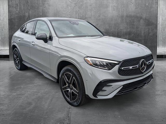 new 2025 Mercedes-Benz GLC 300 car, priced at $71,200