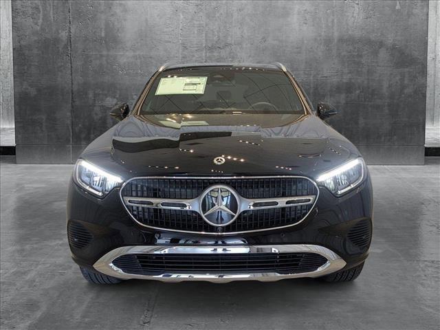 new 2025 Mercedes-Benz GLC 300 car, priced at $55,540