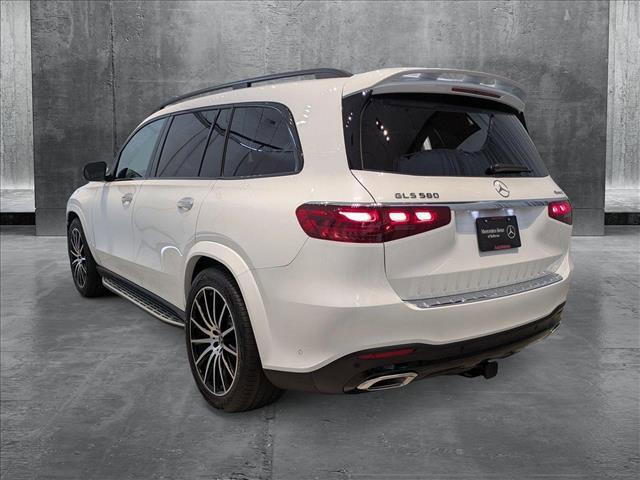 new 2025 Mercedes-Benz GLS 580 car, priced at $124,290