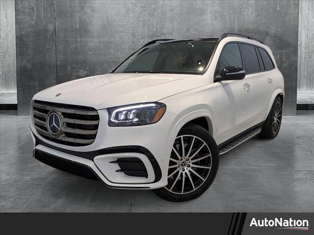 new 2025 Mercedes-Benz GLS 580 car, priced at $124,290