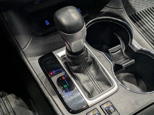 used 2019 Toyota Highlander car, priced at $27,006