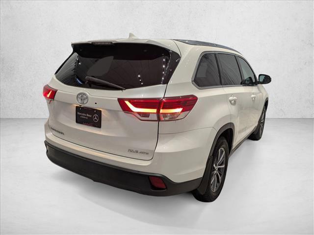 used 2019 Toyota Highlander car, priced at $27,006