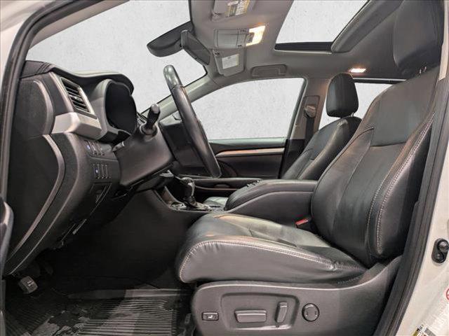 used 2019 Toyota Highlander car, priced at $27,006