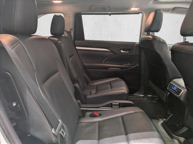 used 2019 Toyota Highlander car, priced at $27,006