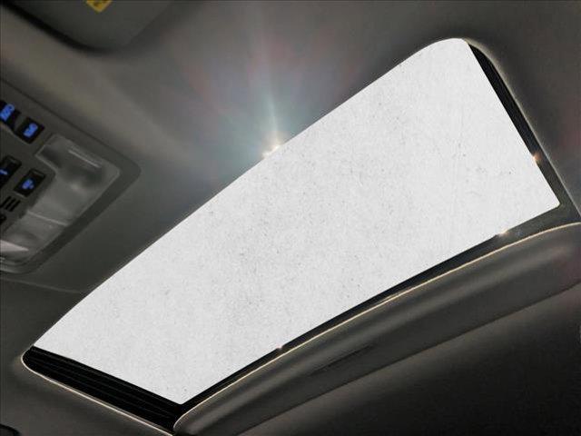 used 2019 Toyota Highlander car, priced at $27,006