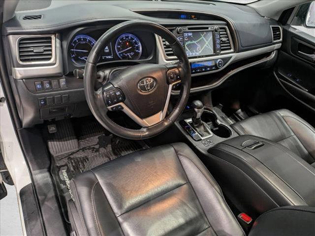 used 2019 Toyota Highlander car, priced at $27,006