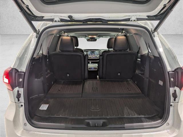 used 2019 Toyota Highlander car, priced at $27,006