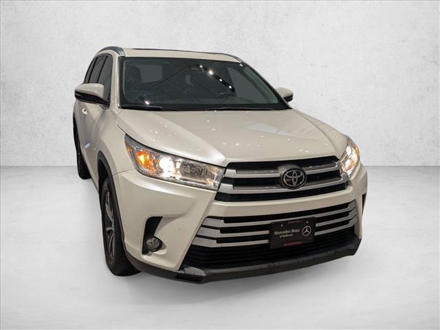 used 2019 Toyota Highlander car, priced at $27,006